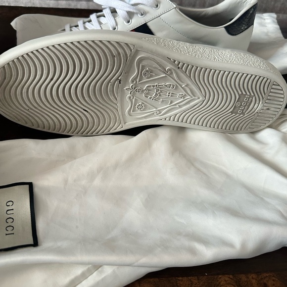 Gucci Aces, Men’s 12.5 US, worn exactly once. White / Navy - Picture 5 of 6